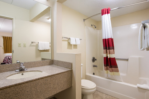 Red Roof Inn Shelbyville - Thumbnail