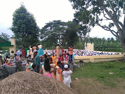 Photos of বিল্লাহ আটপীর মাজার