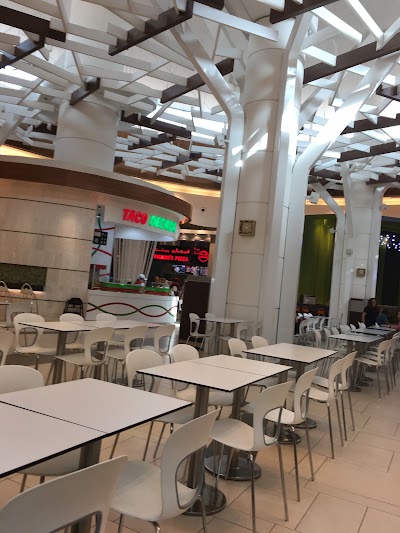 Photos of Yas Mall Cinema Parking