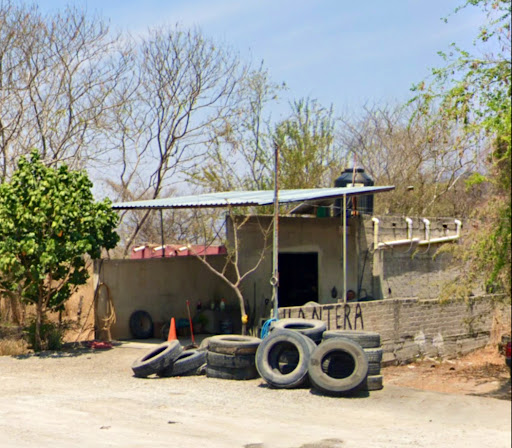 Llantera Ojo de Agua