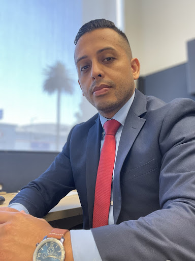 Luis Boche Real Estate Agent