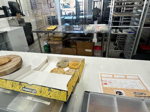 Cookiehead Bakery - Visual