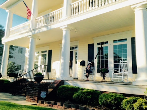The Veranda on Main - Thumbnail