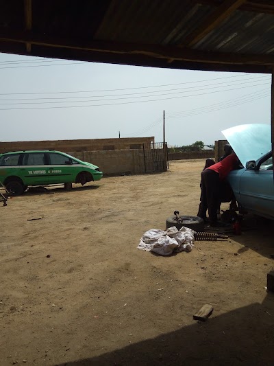 photo of Amos Mechanic Centre