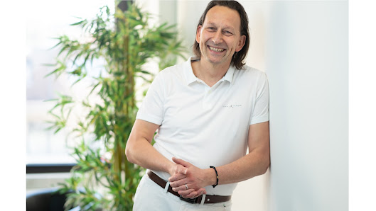 Orthopäde Nieder-Olm - Dr. Johannes Hennen Ludwig-Eckes-Allee 6, 55268 Nieder-Olm