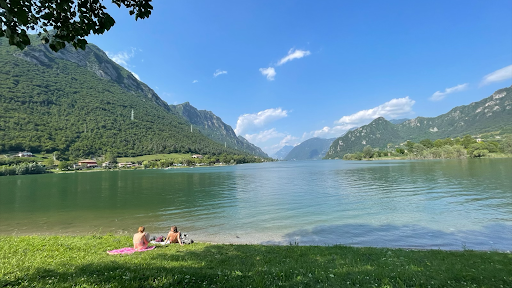 Lake Idro Travel Logo