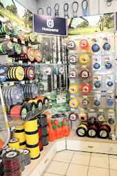 Photo n°34 de REYBAUD LOISIRS MOTOCULTURE - PERNES LES FONTAINES - HUSQVARNA à Pernes-les-Fontaines (Atelier de réparation de remorques)