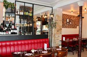 Photo n°42 de Le Refuge des Moines à Paris (Bar à vin)