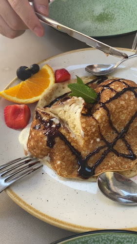 Simon's Steakhouse Grill & Restaurant & Bar - Restaurant