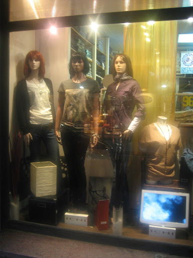 NUCLEO STORE - Visual