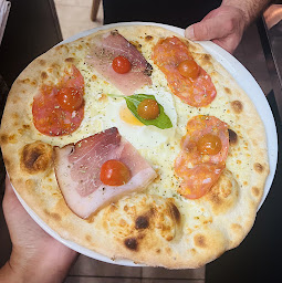 Photo n°134 de Gusto Italia Amélie à Paris (Restaurant italien)