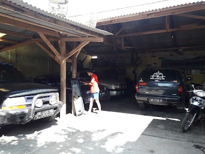 Photos of Bengkel Opel Nano