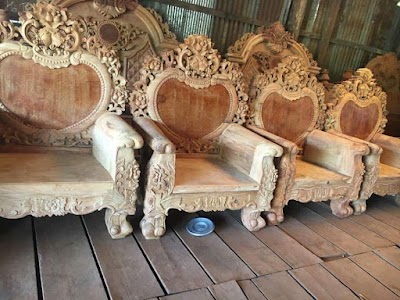 Photos of ស្រីហេងលក់បាយ