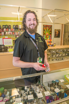 Photo of Lovely Buds Weed Dispensary Division St