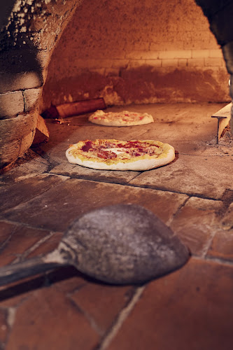 La Grand' Pizzeria - Pizza