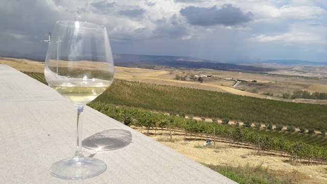Cantina Su'entu
