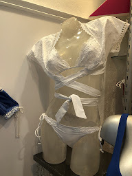 Photo n°16 de Rivale à Antibes (Magasin de vêtements pour femmes)