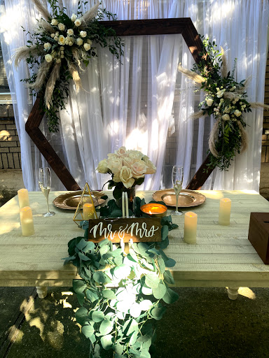 Alexis Denise Floral Design - Thumbnail