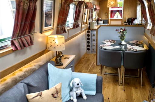 Cafwin Cruises Narrowboat Holidays Ltd