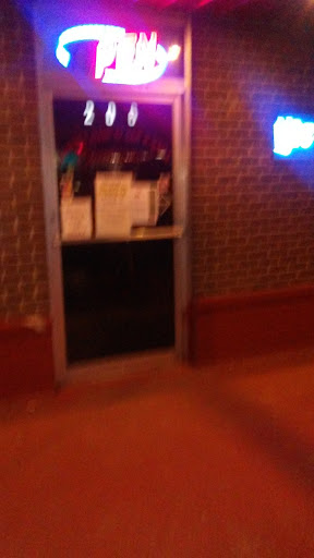Barry's Main Street Bar & Grille - Thumbnail