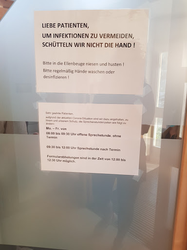 Frau Valentina Fritzler