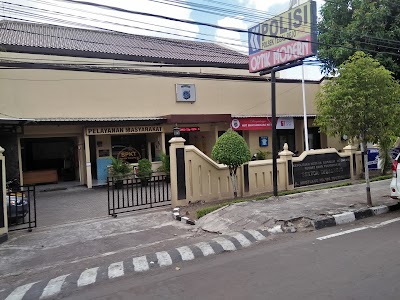 Photos of Tegalrejo Police Station