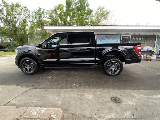 shake back detail LLC