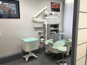 Photo n°12 de Cabinet des Docteurs Vesse à Mantes-la-Jolie (Orthodontiste)