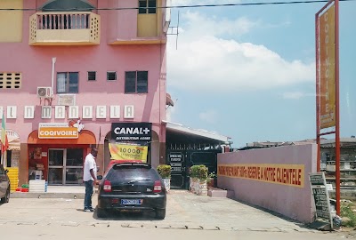 Photos of COQIVOIRE