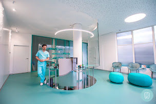 Photo n°7 de Dr. DANCIU Razvan à Autun (Dentiste)