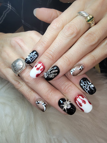 Nails on 1st by null