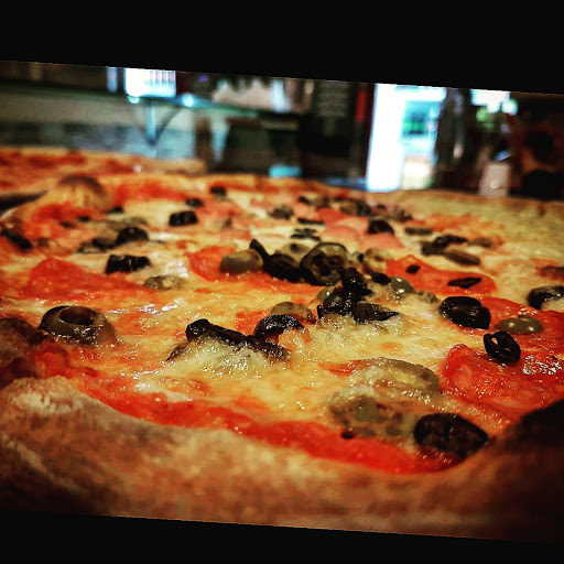 Zelcan Pizza - Visual