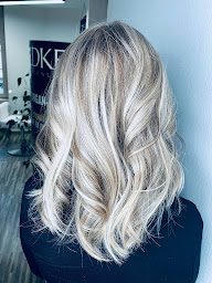 Photo n°14 de Le Studio Artist à Phalsbourg (Salon de coiffure)