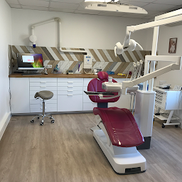 Photo n°1 de Cabinet dentaire à Louvigné-de-Bais (Dentiste)
