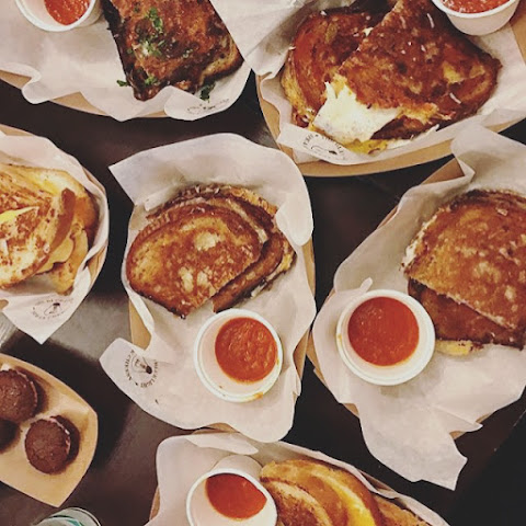 The Blue Light Speak Cheesy by null