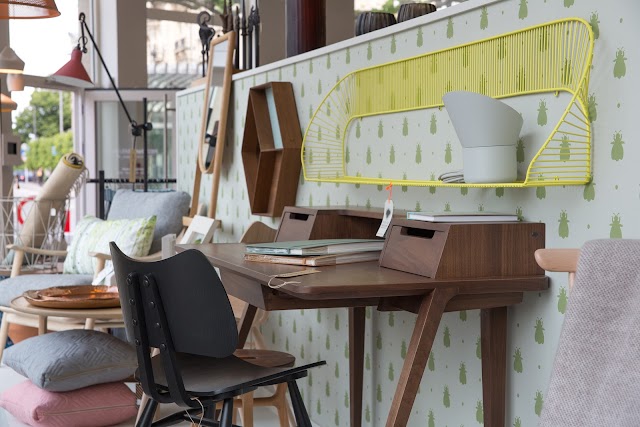 Lucien Schweitzer - Boutique & Showroom