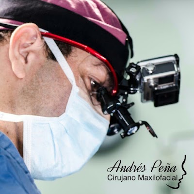 Photos of Doctor Andr&eacute;s Pe&ntilde;a Odontolog&iacute;a de alta complejidad y alta est&eacute;tica