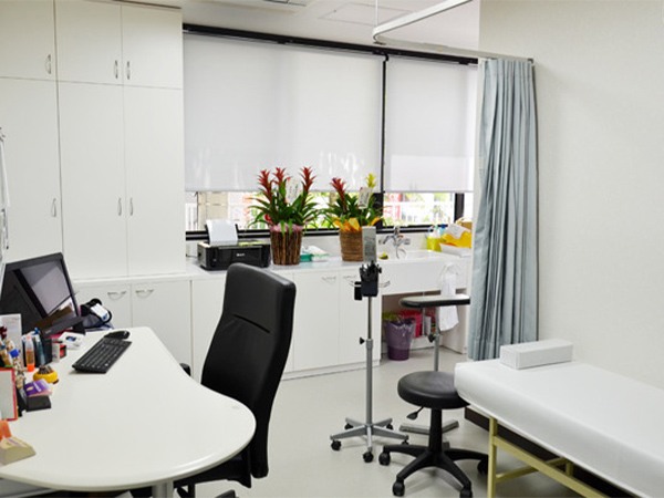 吉野内科胃腸内科クリニック｜中間市｜八幡西区｜内科｜胃カメラ｜大腸カメラ｜発熱外来｜美容医療