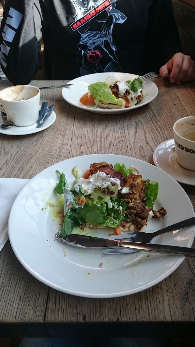 Mud Dock Café