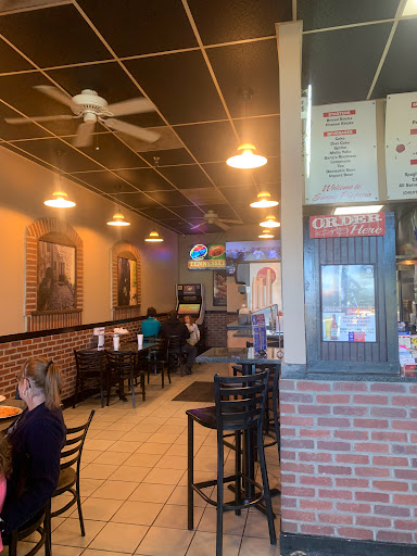 Simms Pizzeria - Visual