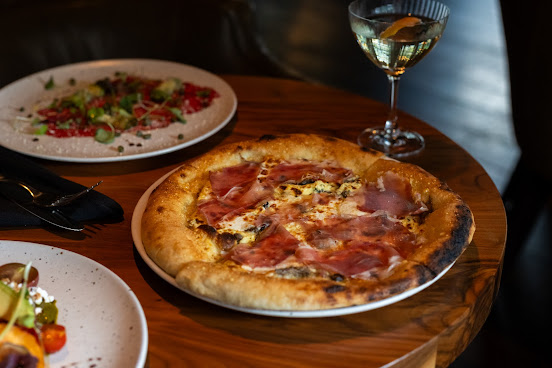 Ecco Midtown by null