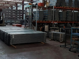 Photo n°1 de SOS RAYONNAGES à Serrières-en-Chautagne (Magasin)