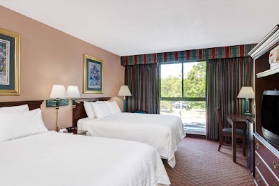 Photos of Days Hotel Boston-Harvard Fenway