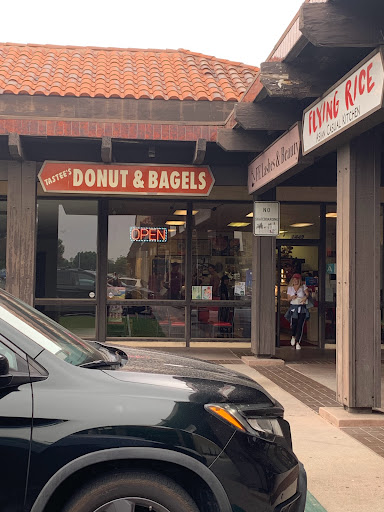 Tastees Donut & Bagel - Thumbnail