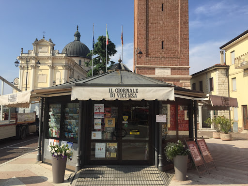 Edicola Basso Manuela