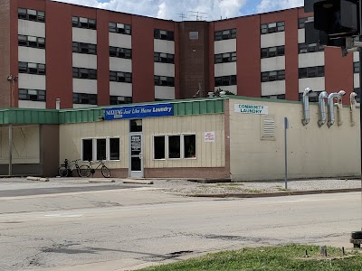 Champaign, Neil St. Maytag Coin Laundry