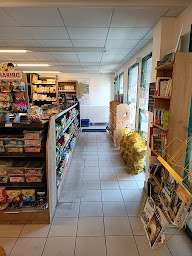 Photo n°21 de Café-Épicerie des Huches à Saint-Étienne-Lardeyrol (Bureau de tabac)