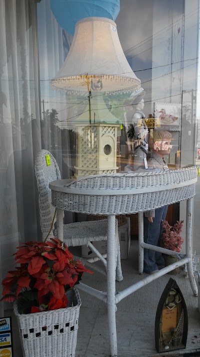 Photos of Bridgeville Emporium