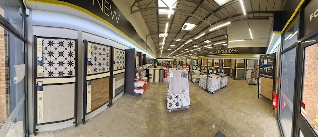 Reviews of Topps Tiles Maidstone Langley in Maidstone - Hardware store