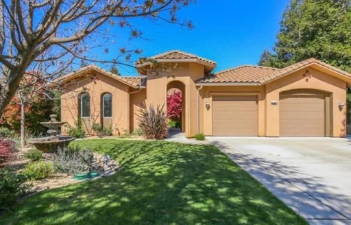 Apryl Foster, Realtor - Thumbnail